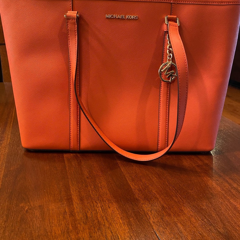 Micheal Kors Orange large bag